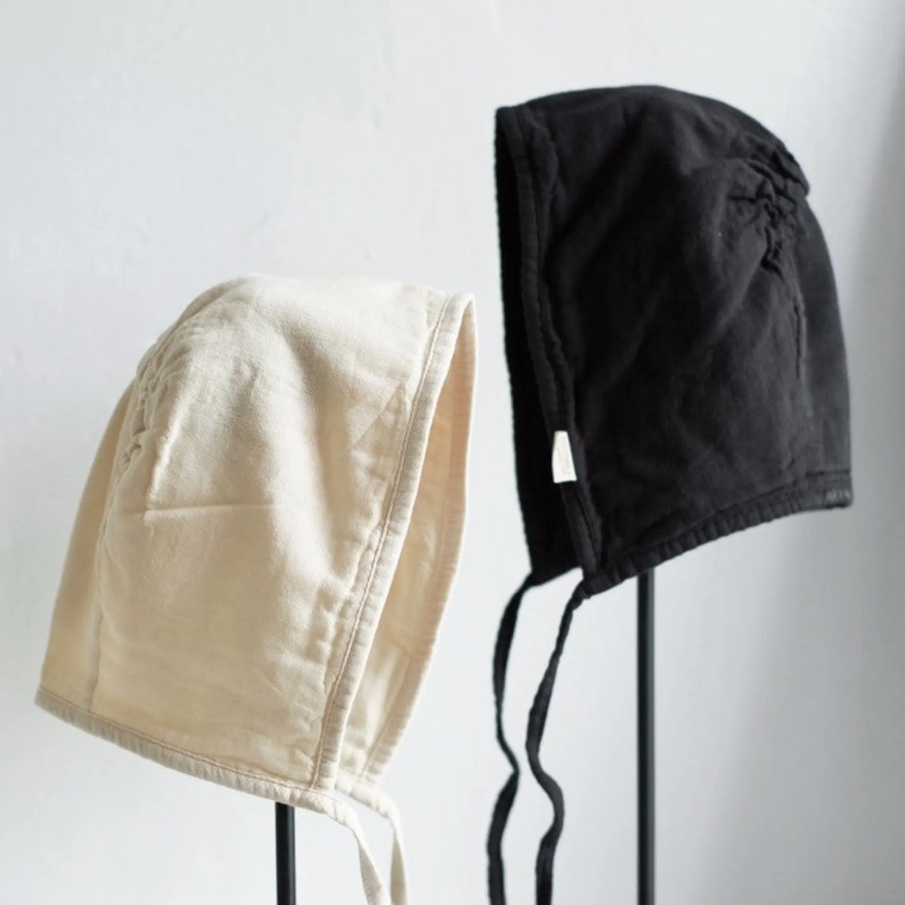 Poudre Organic Béguins, Bonnets Et Chapeaux | BÉGUIN JASMIN Almond Milk AlmondMilk