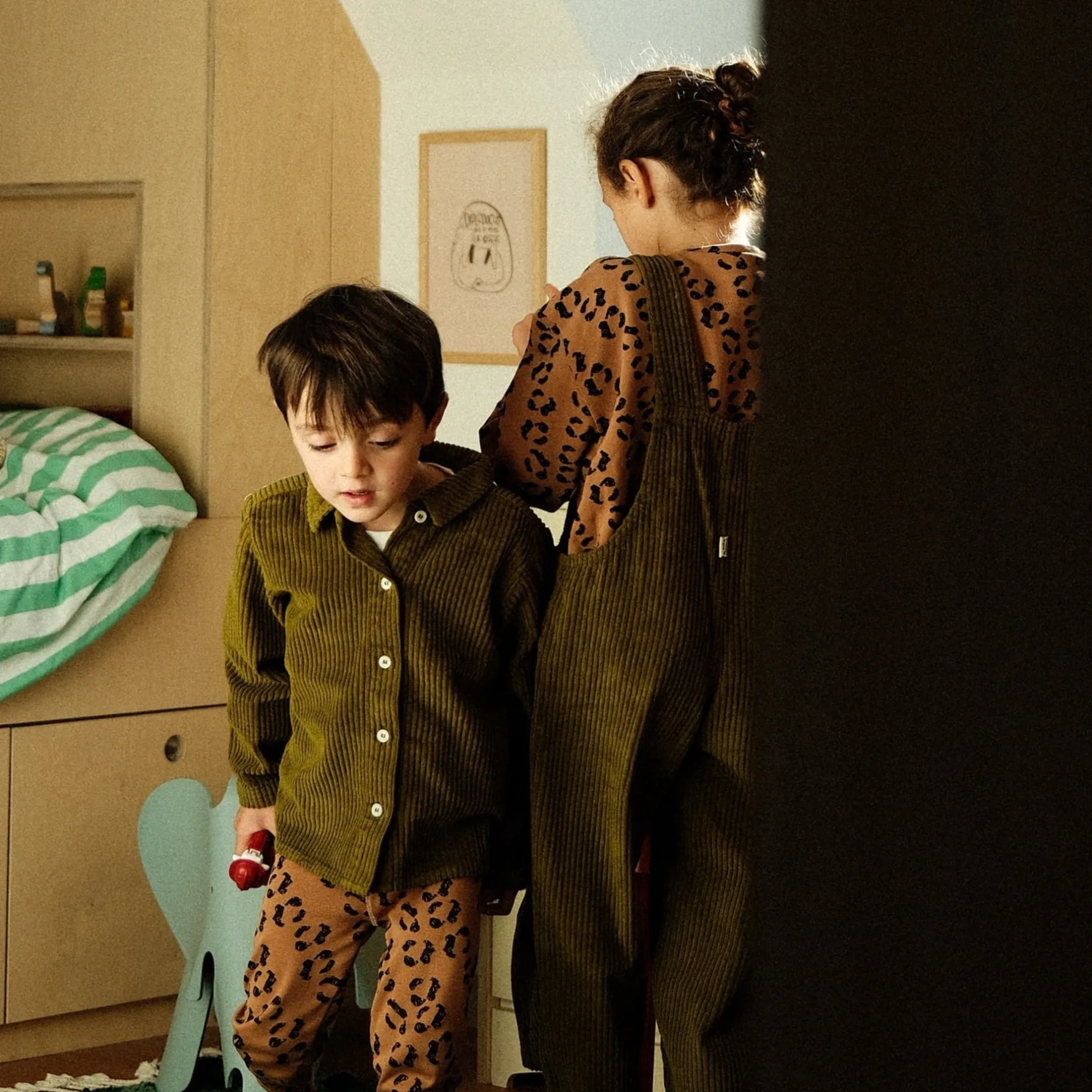 Poudre Organic Blouses & Chemises | BLOUSE BELLADONE VELOURS CÔTELÉ Fir Green FirGreen
